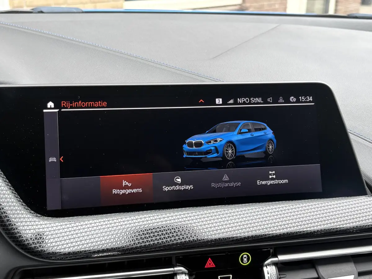 118i Business Edition Plus M-SPORT/MISANO BLUE/CARPLAY/LED/LEER