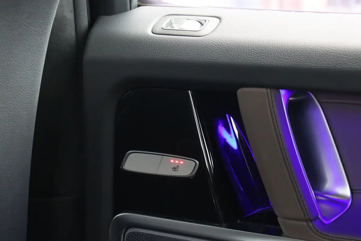 AMG Line 116 kWh | Schuifdak | Techniekpakket | Distronic | Burmester | Nappa Leder | Verwarmd Stuurwiel | Surround Camera | Augmented Reality | Keyless Go |