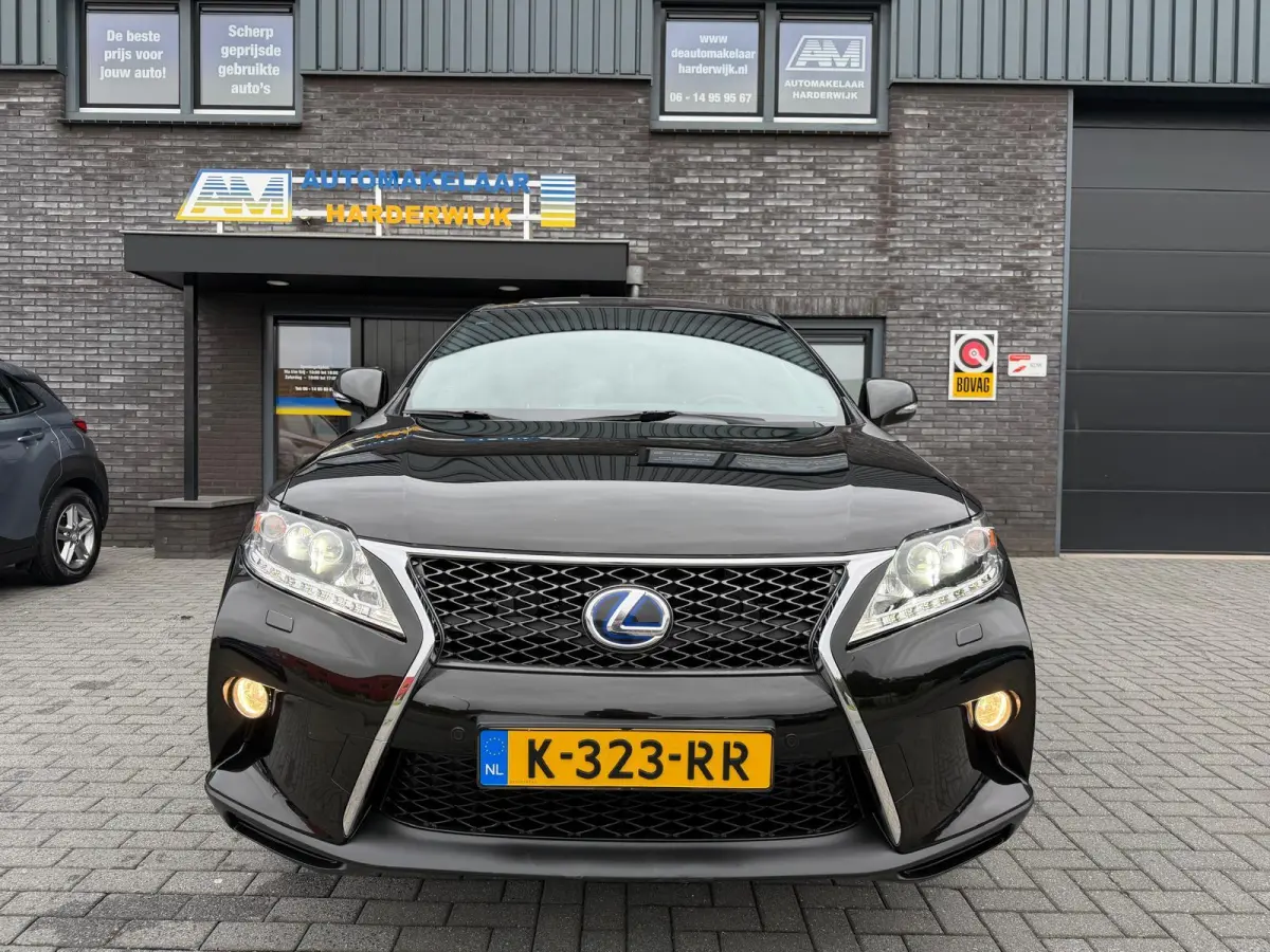 450h 4WD President Line | SCHUIFDAK | CRUISE | LEDER | TREKHAAK | XENON | STOELVERW. | HEAD-UP | CAMERA |