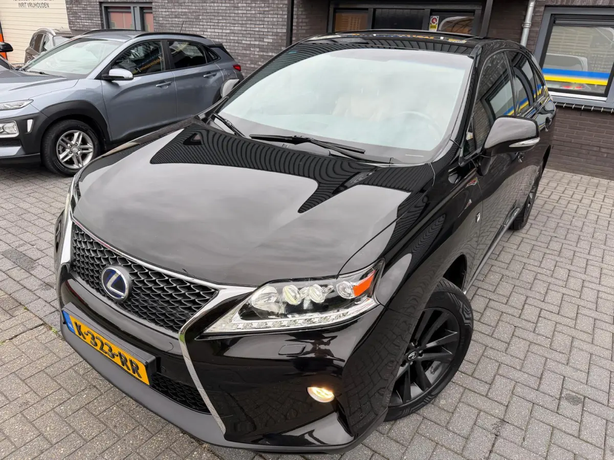 450h 4WD President Line | SCHUIFDAK | CRUISE | LEDER | TREKHAAK | XENON | STOELVERW. | HEAD-UP | CAMERA |