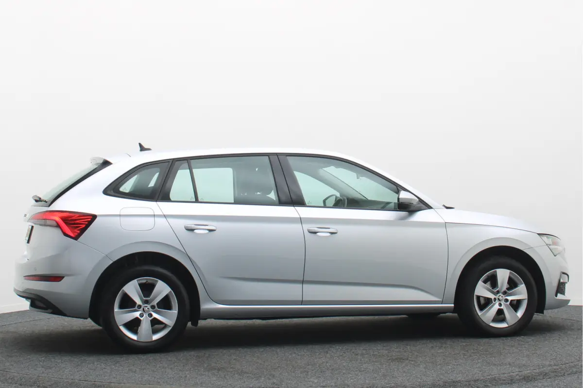 1.0 TSI Ambition Eerste Eigenaar, Airco, Rijstrooksensor, Cruise, Apple Carplay, DAB, PDC, 16''