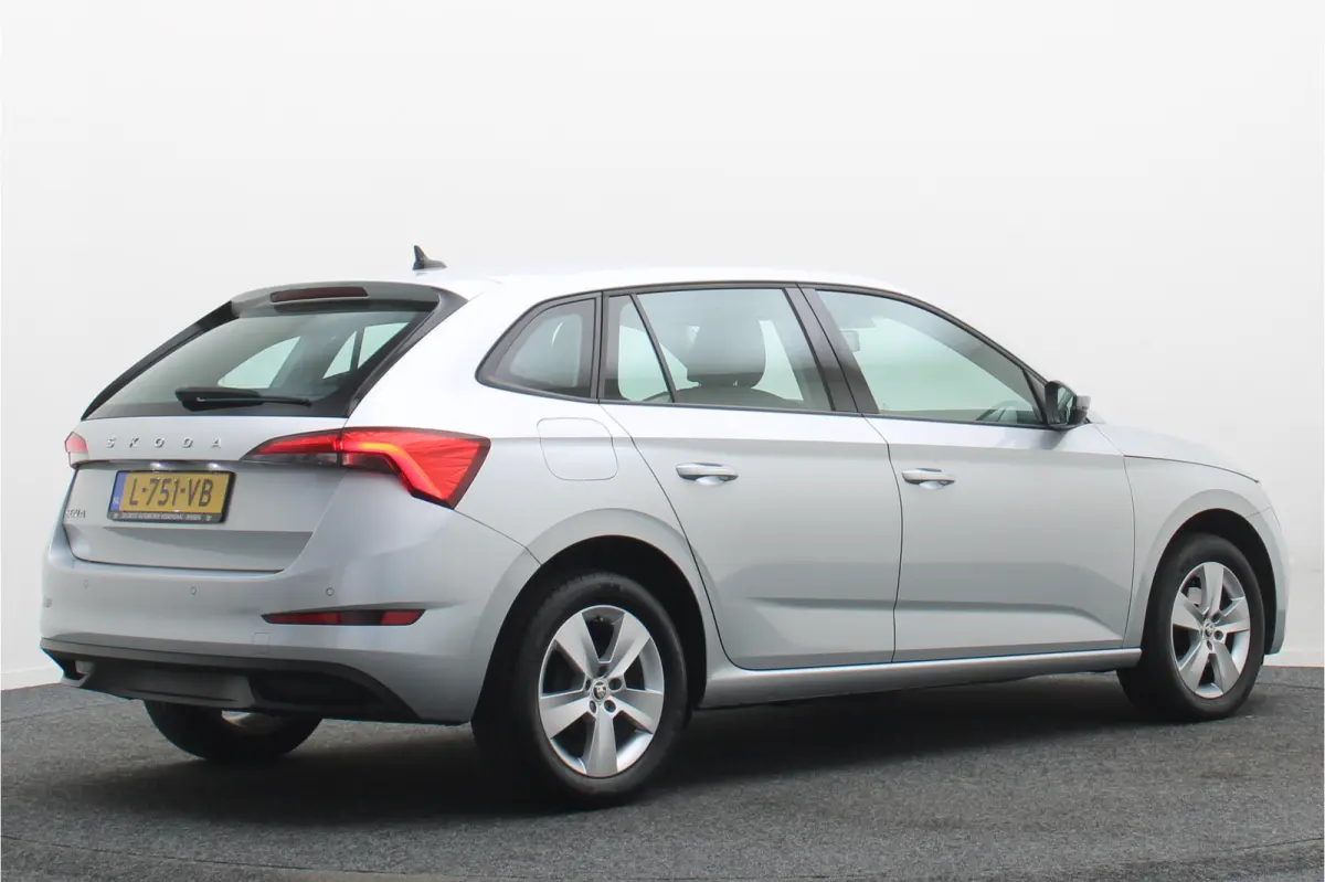 1.0 TSI Ambition Eerste Eigenaar, Airco, Rijstrooksensor, Cruise, Apple Carplay, DAB, PDC, 16''