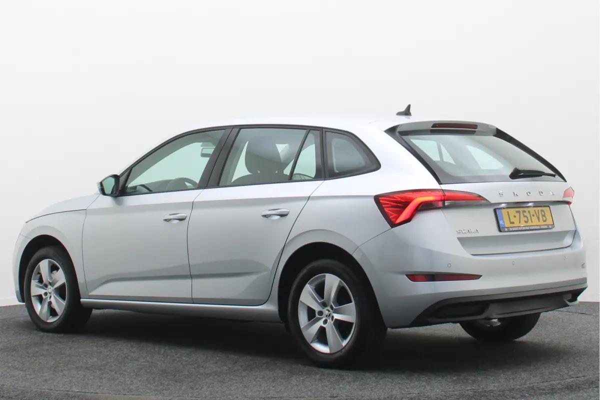 1.0 TSI Ambition Eerste Eigenaar, Airco, Rijstrooksensor, Cruise, Apple Carplay, DAB, PDC, 16''