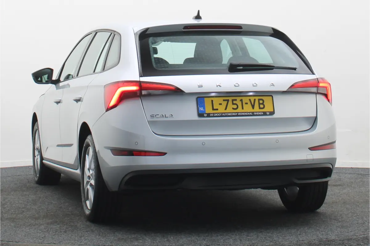 1.0 TSI Ambition Eerste Eigenaar, Airco, Rijstrooksensor, Cruise, Apple Carplay, DAB, PDC, 16''
