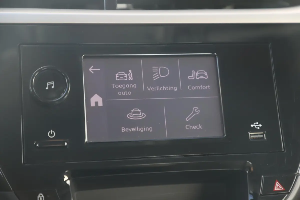 1.2 Airco Radio Bluetooth Elektrische Ramen