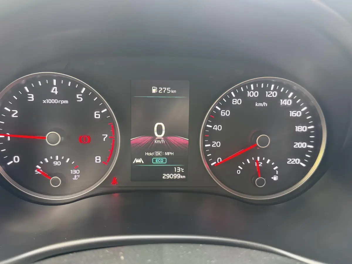 1.0 T-GDi MHEV DynamicLine | Parkeercamera | Navigatie via Apple Carplay | Cruise Control | Licht metalen velgen