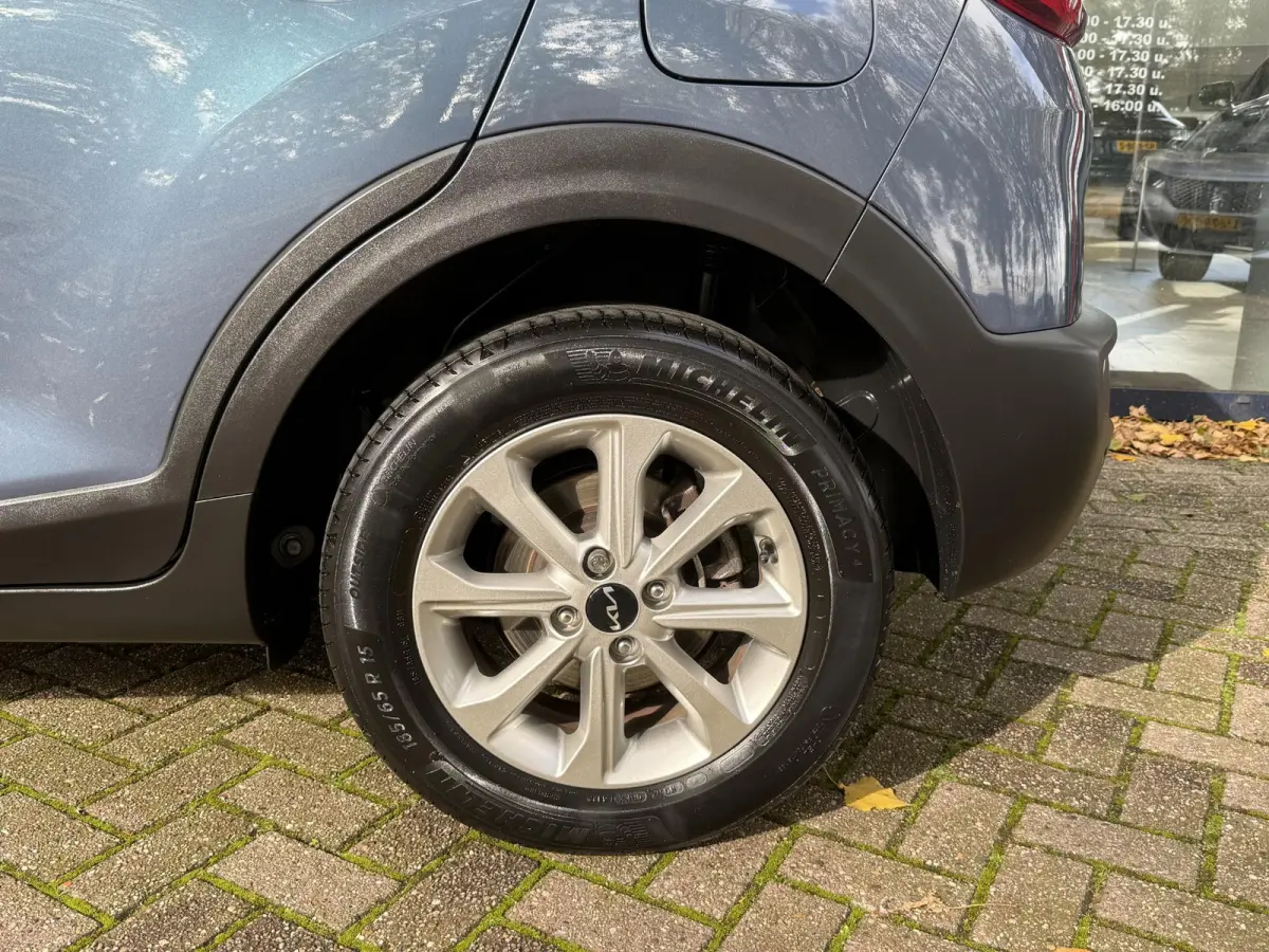 1.0 T-GDi MHEV DynamicLine | Parkeercamera | Navigatie via Apple Carplay | Cruise Control | Licht metalen velgen