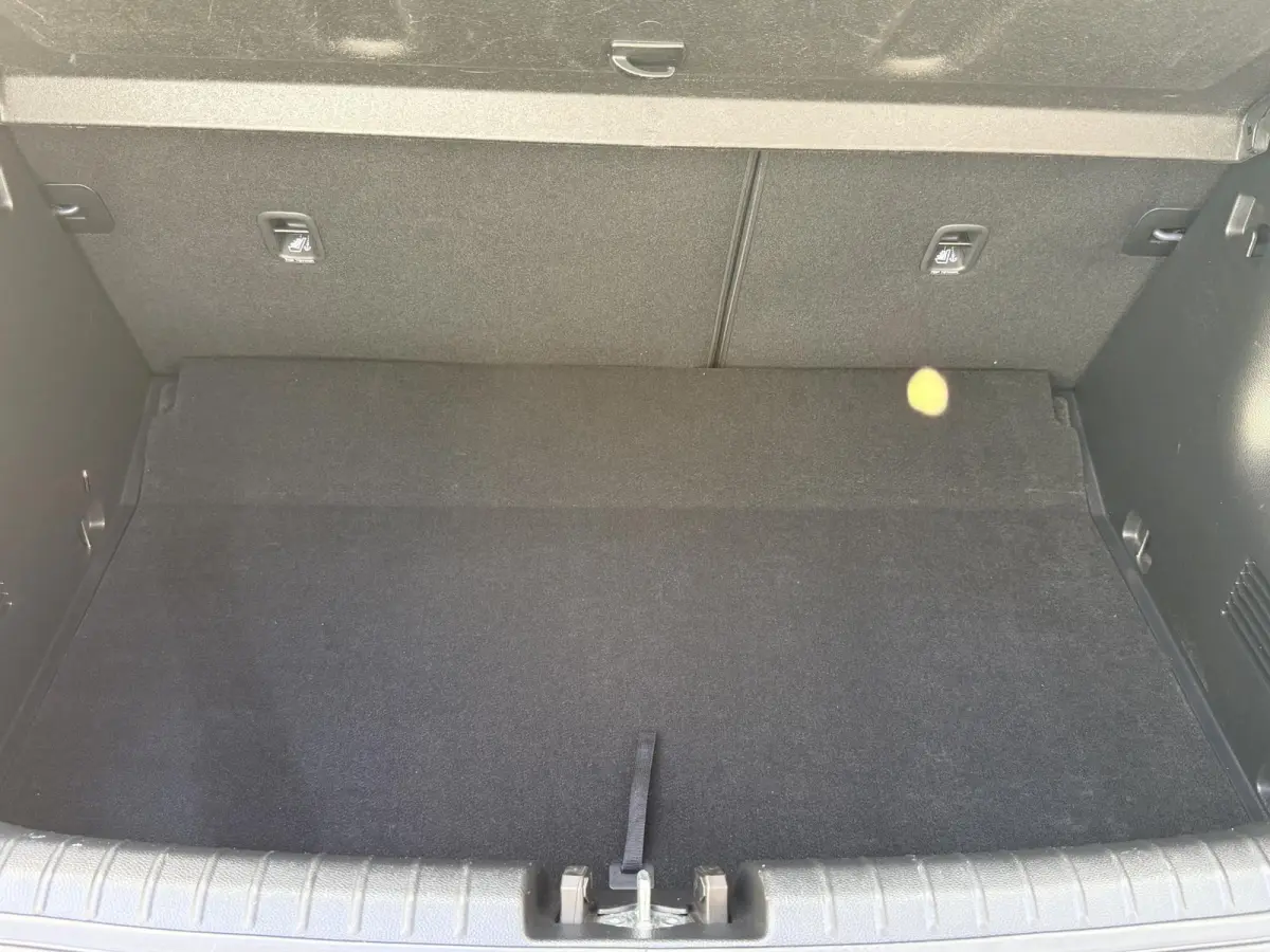1.0 T-GDi MHEV DynamicLine | Parkeercamera | Navigatie via Apple Carplay | Cruise Control | Licht metalen velgen