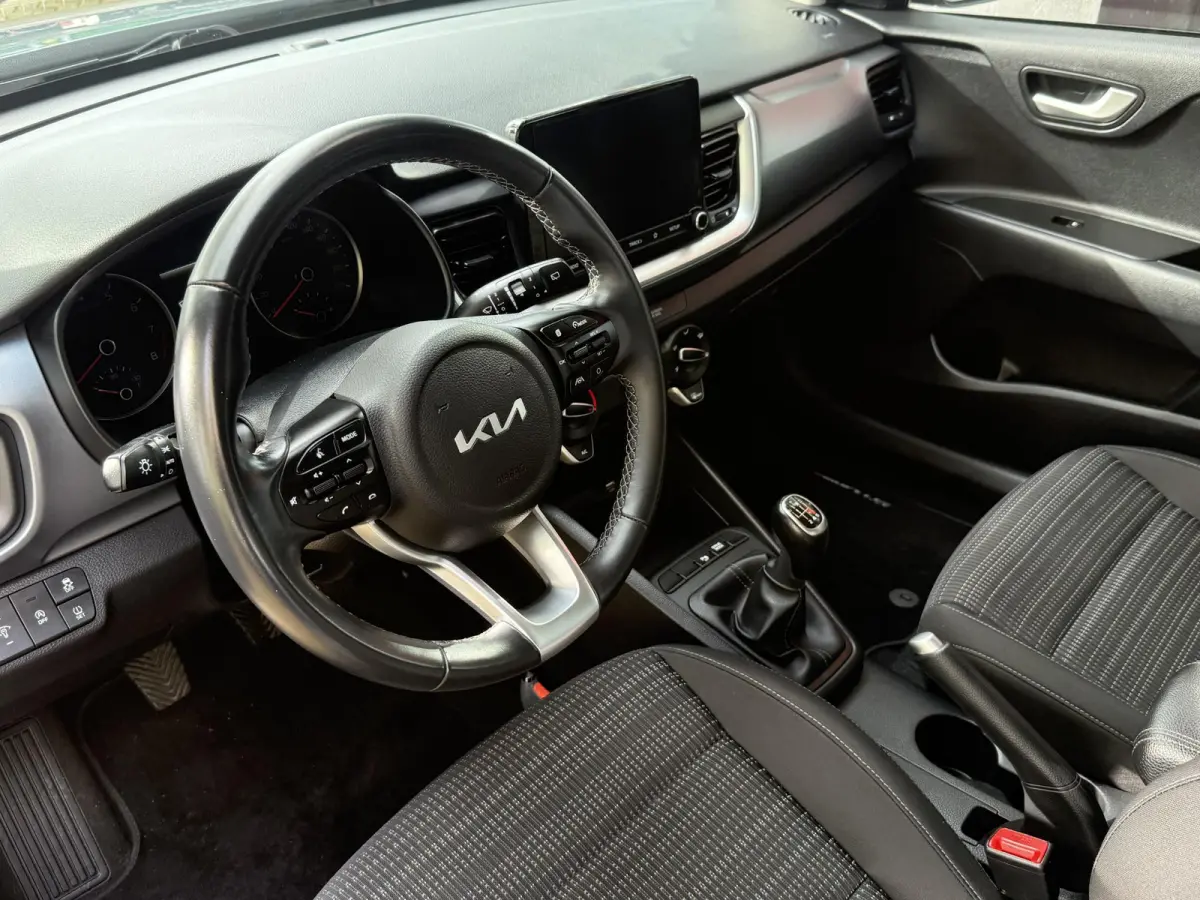 1.0 T-GDi MHEV DynamicLine | Parkeercamera | Navigatie via Apple Carplay | Cruise Control | Licht metalen velgen