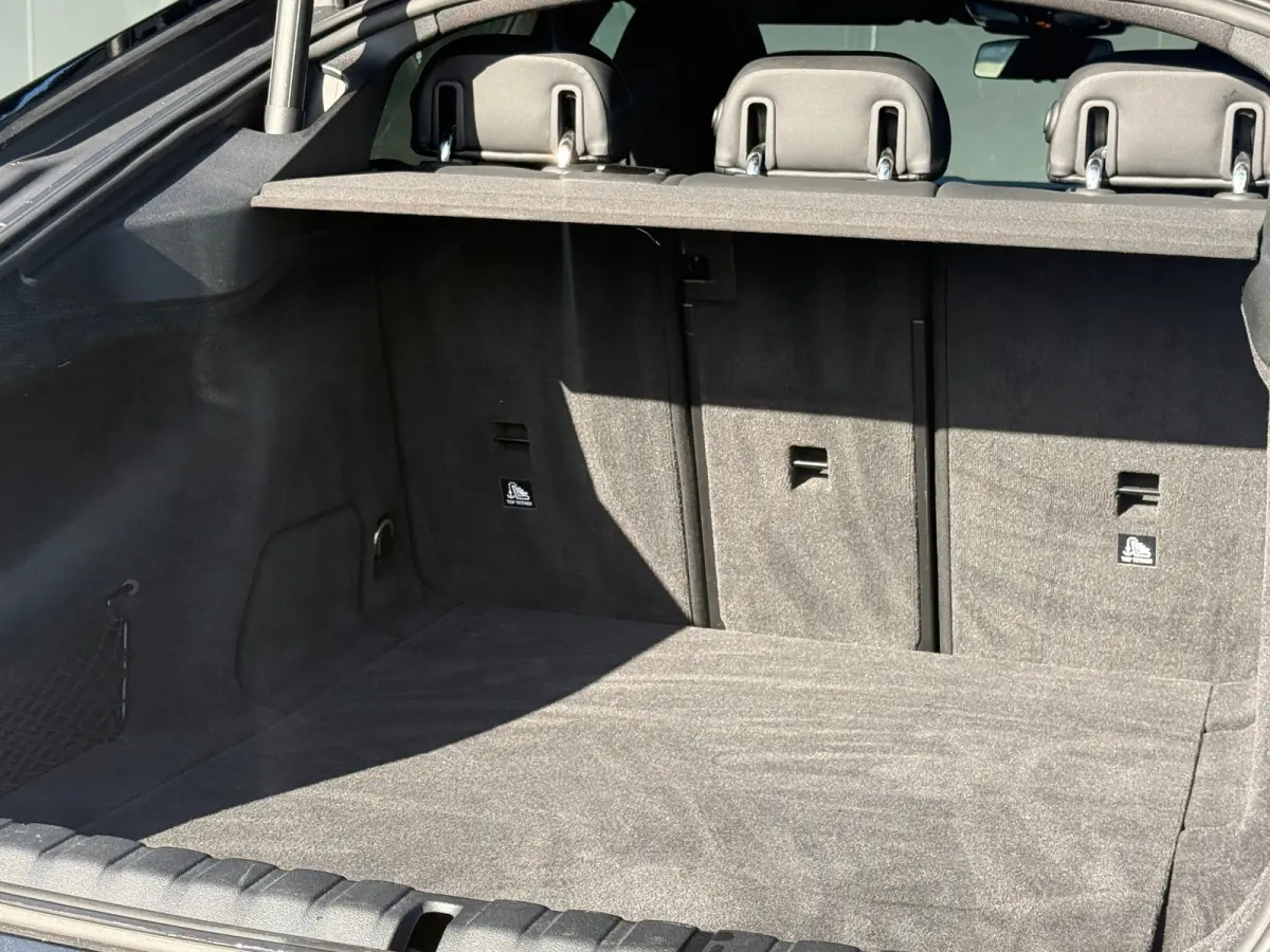 M50 High Executive M-SPORT 84 kWh 96% VOL UITGEVOERD