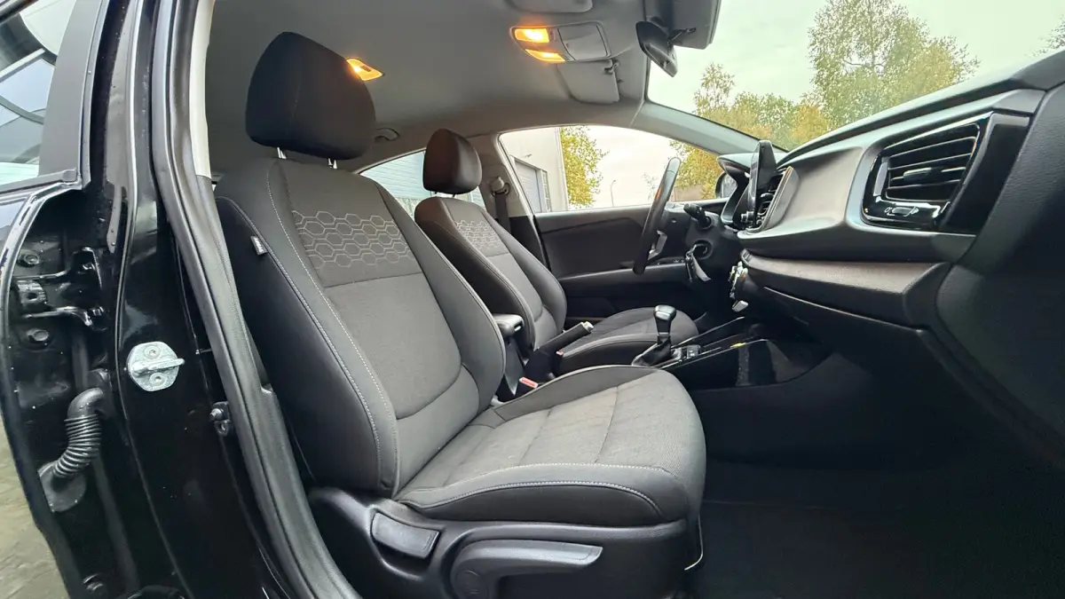 1.0 T-GDi | 2022 | CarPlay| Camera|Dealeronderhouden