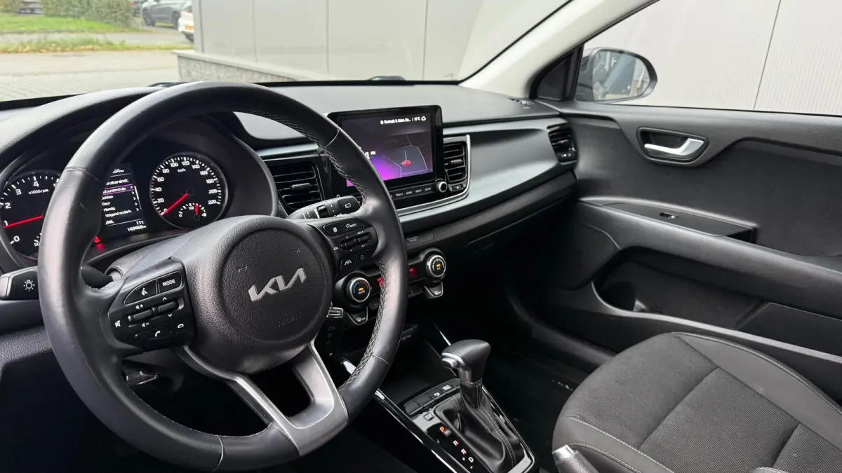 1.0 T-GDi | 2022 | CarPlay| Camera|Dealeronderhouden