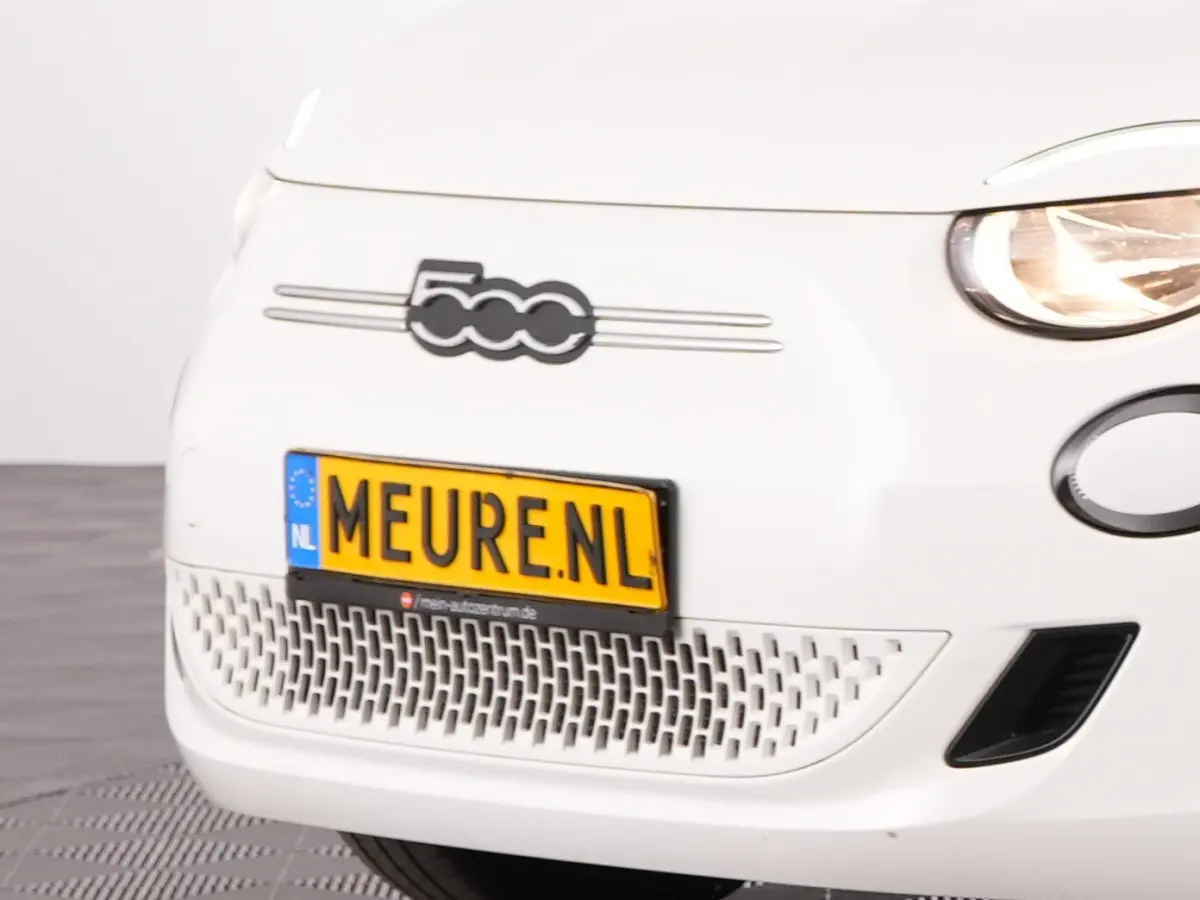 Icon 42 kWh | CARPLAY | ECC | VELGEN | SOH: 95,3% | !