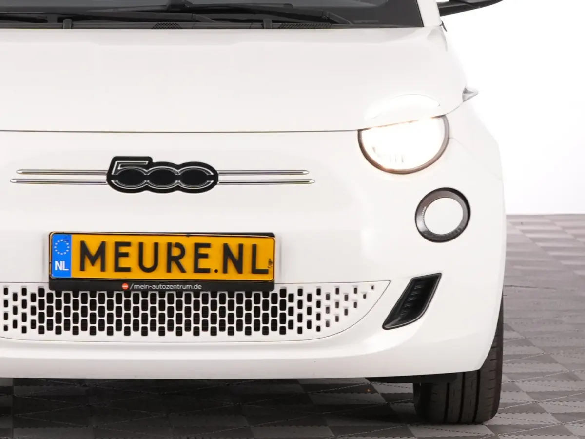 Icon 42 kWh | CARPLAY | ECC | VELGEN | SOH: 95,3% | !