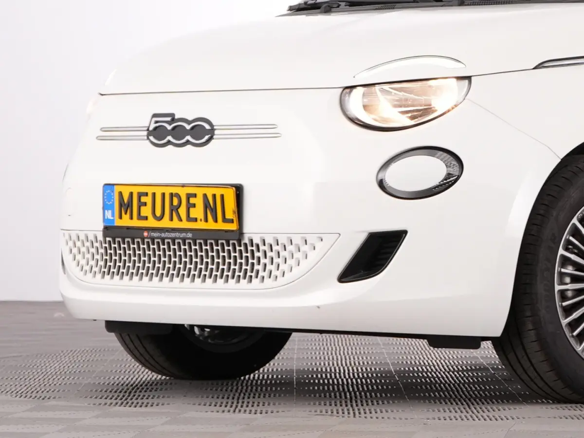 Icon 42 kWh | CARPLAY | ECC | VELGEN | SOH: 95,3% | !