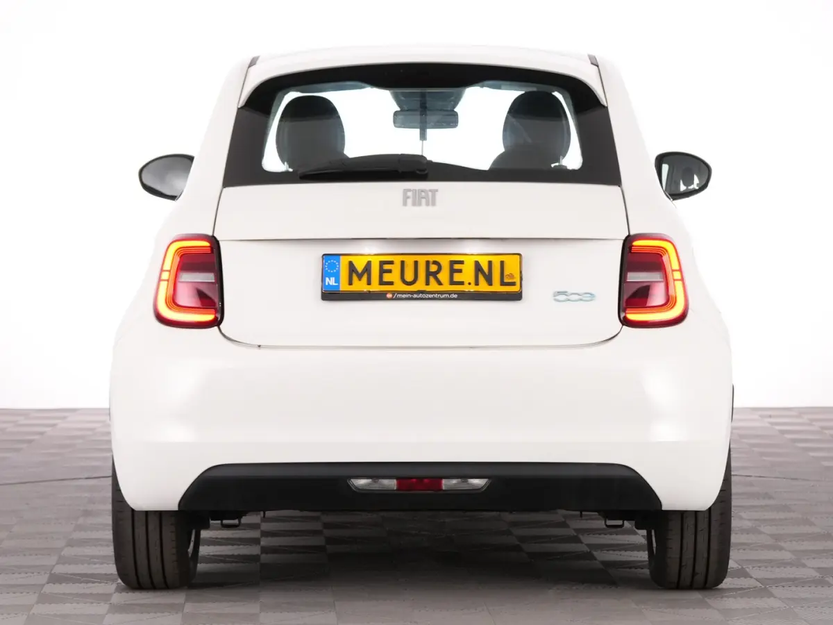 Icon 42 kWh | CARPLAY | ECC | VELGEN | SOH: 95,3% | !
