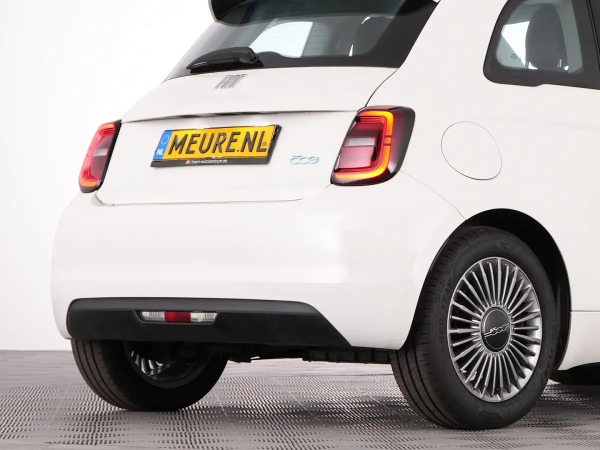 Icon 42 kWh | CARPLAY | ECC | VELGEN | SOH: 95,3% | !