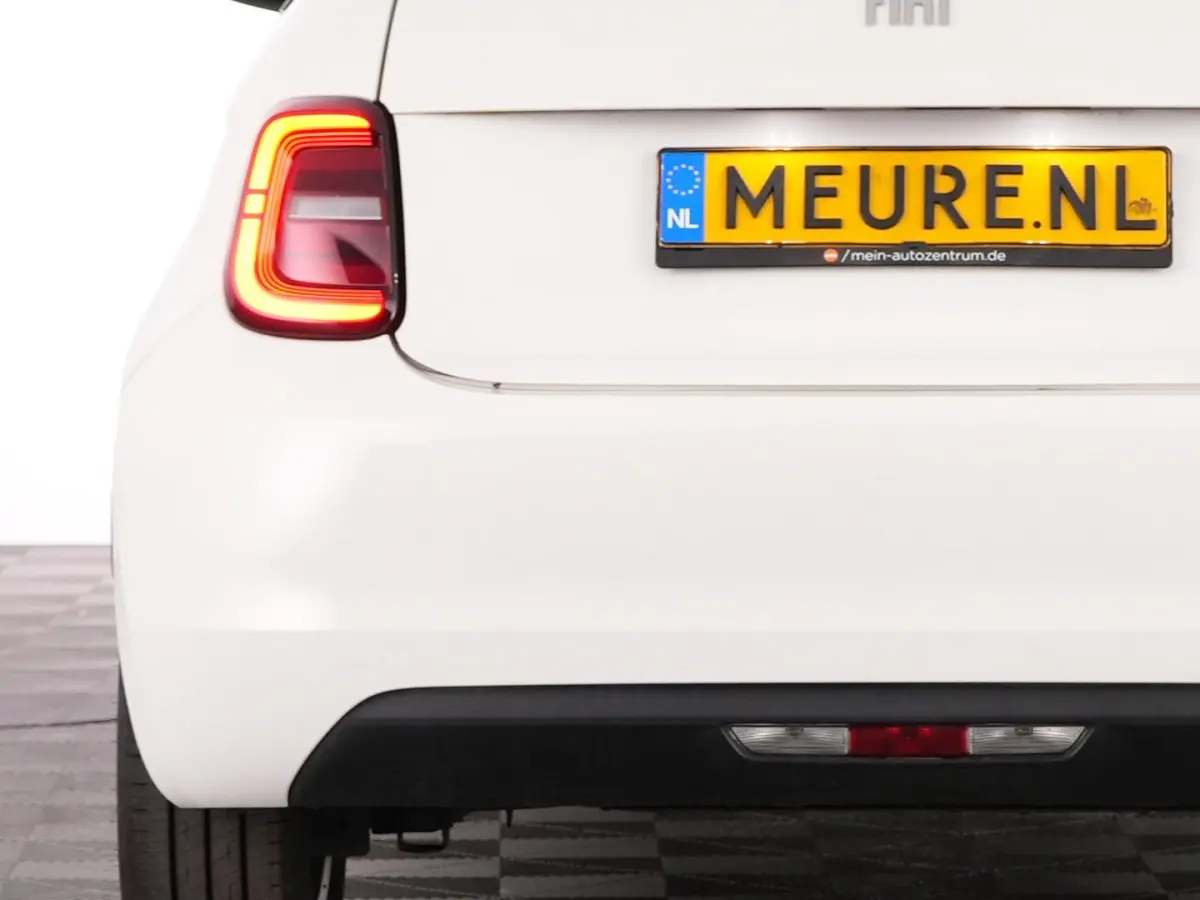 Icon 42 kWh | CARPLAY | ECC | VELGEN | SOH: 95,3% | !