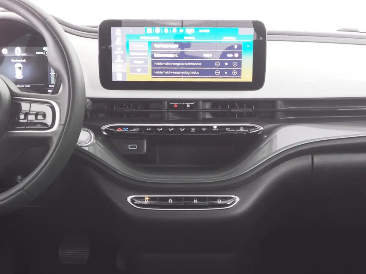 Icon 42 kWh | CARPLAY | ECC | VELGEN | SOH: 95,3% | !