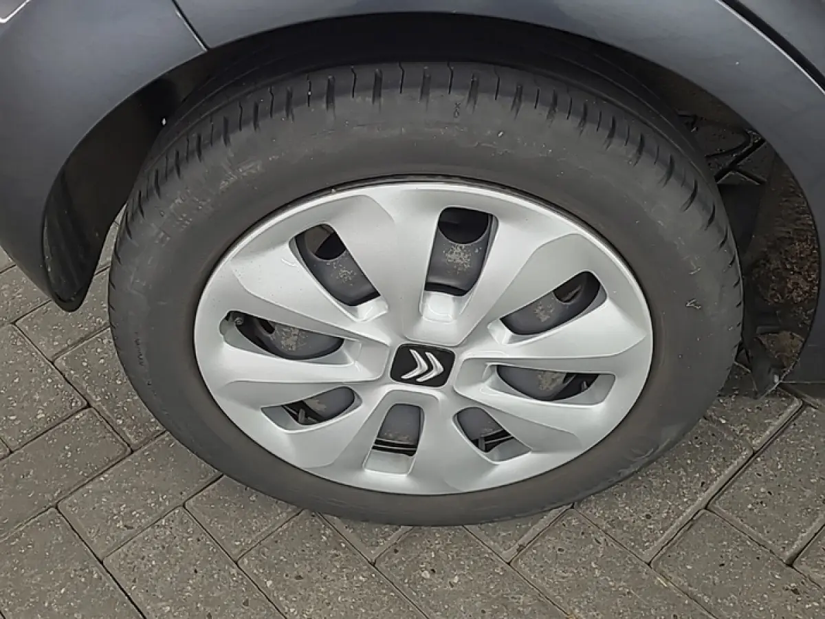 1.0 VTi Feel AIRCO | BT-TEL | AUDIO