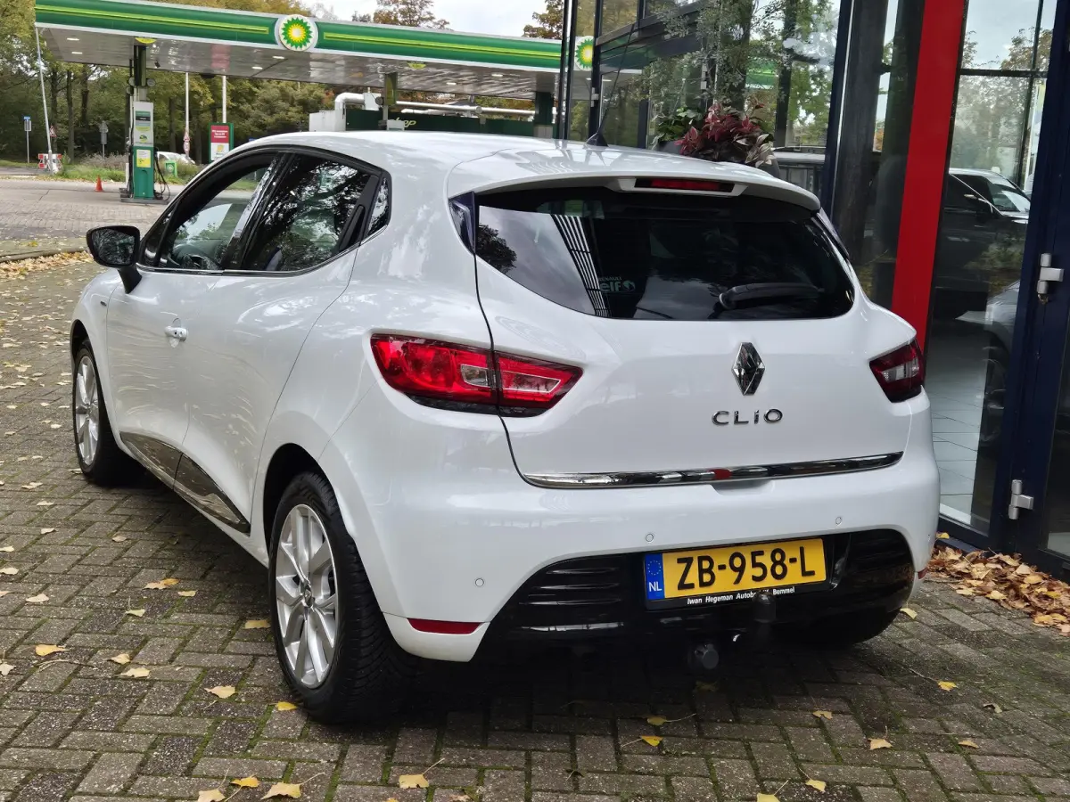 0.9 TCe Limited | Navigatie | Airconditioning | Parkeercamera | Cruise Control | Licht metalen velgen