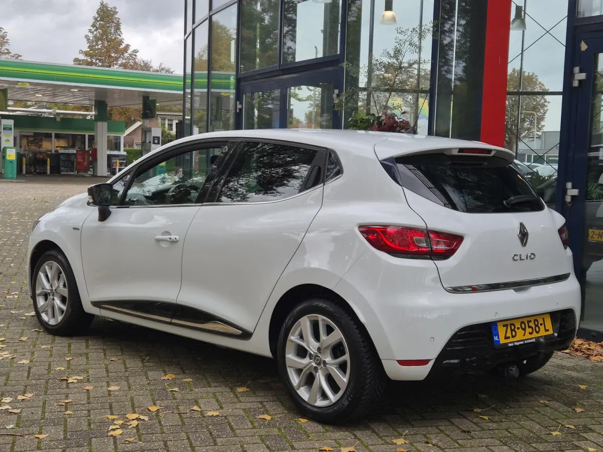 0.9 TCe Limited | Navigatie | Airconditioning | Parkeercamera | Cruise Control | Licht metalen velgen
