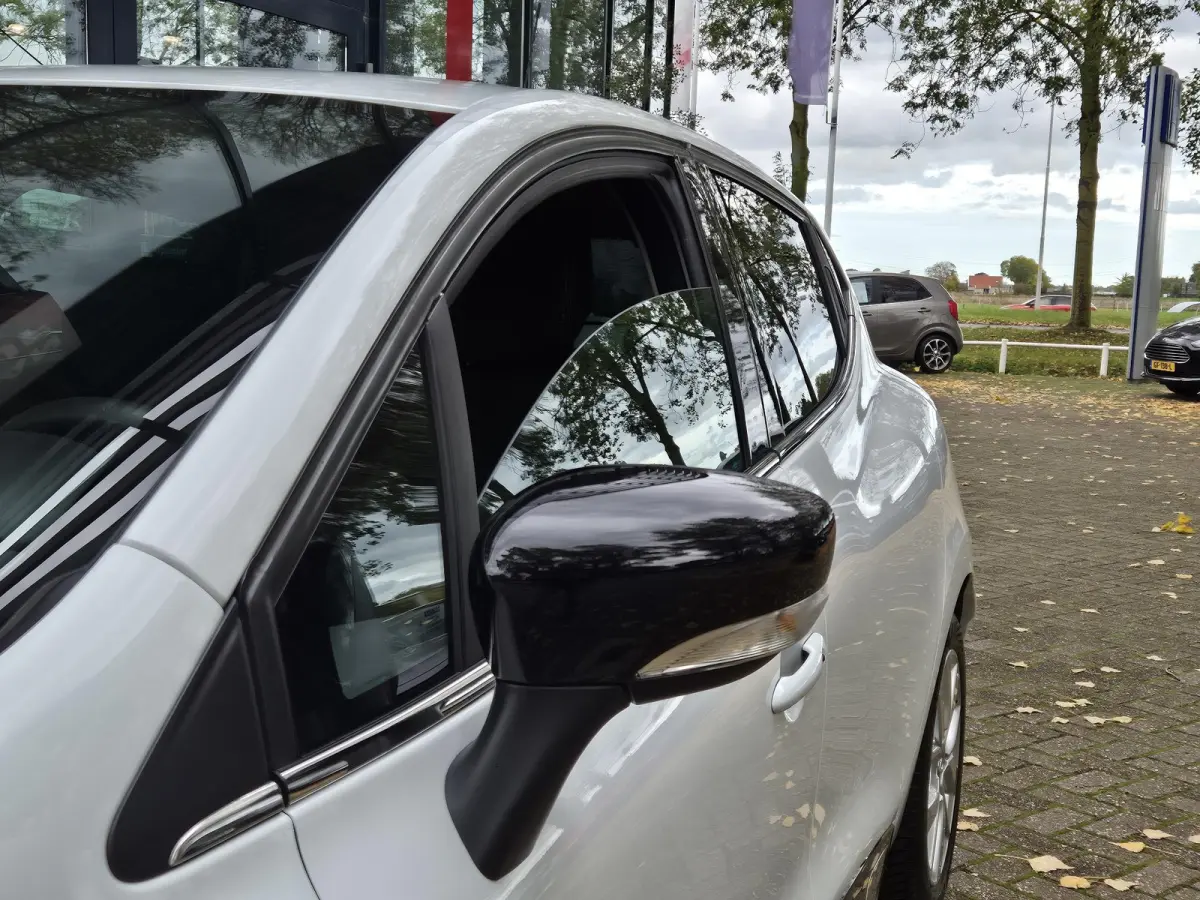 0.9 TCe Limited | Navigatie | Airconditioning | Parkeercamera | Cruise Control | Licht metalen velgen