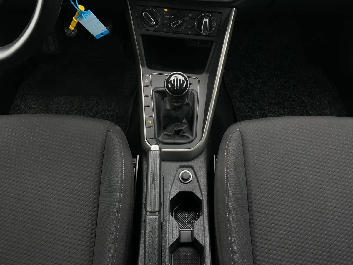 1.0 TSI Comfortline Business NAVI | CarPlay | Dealer onderhouden