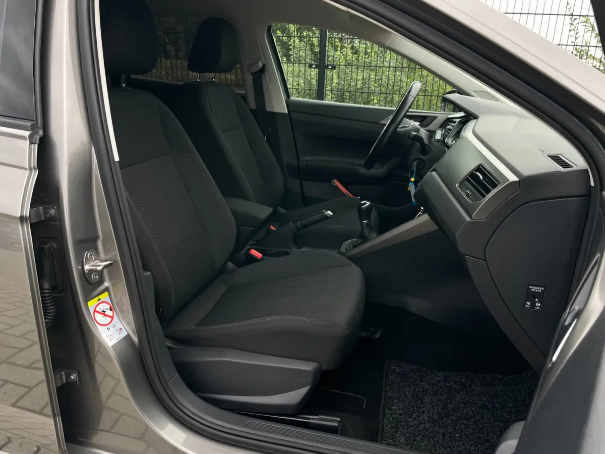 1.0 TSI Comfortline Business NAVI | CarPlay | Dealer onderhouden