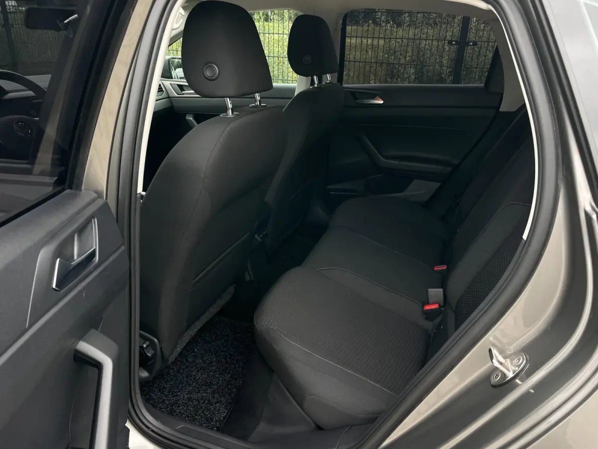 1.0 TSI Comfortline Business NAVI | CarPlay | Dealer onderhouden
