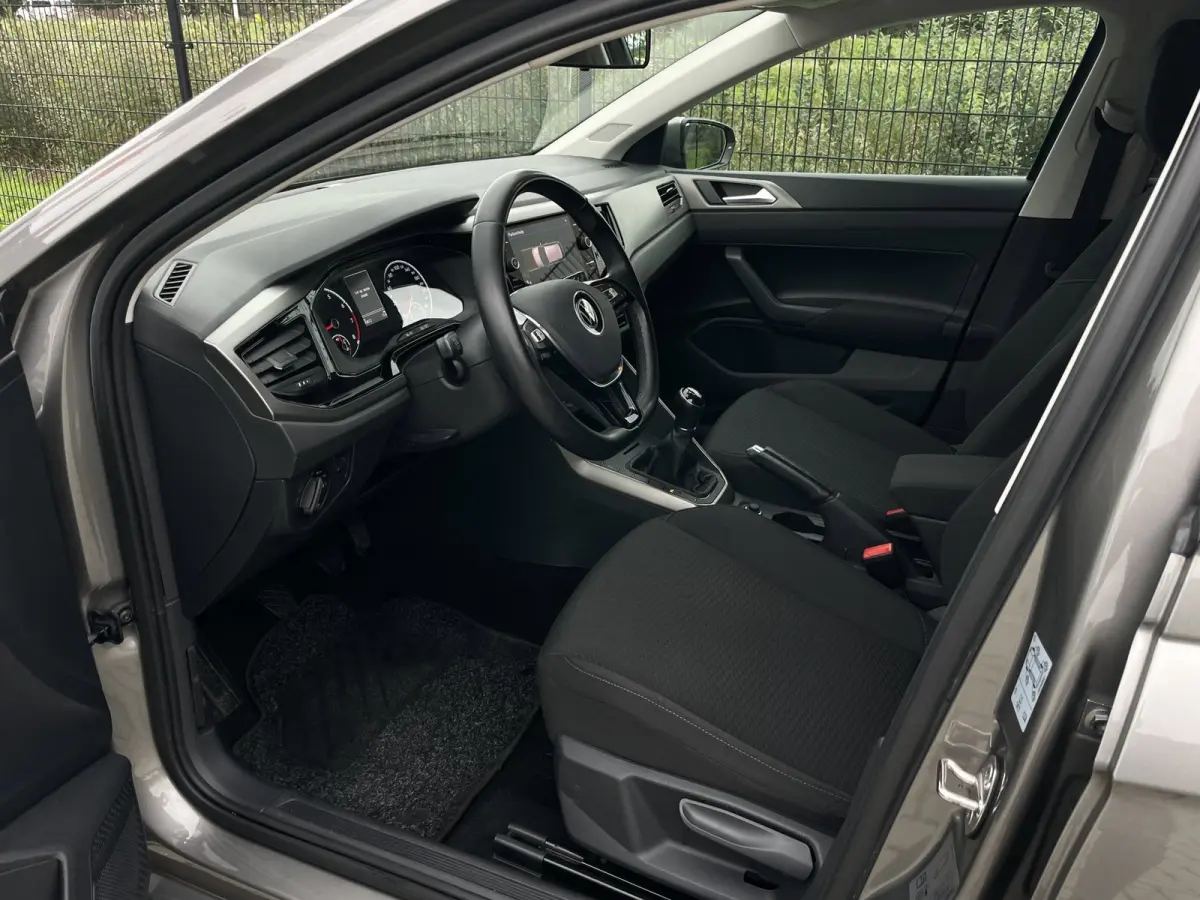 1.0 TSI Comfortline Business NAVI | CarPlay | Dealer onderhouden
