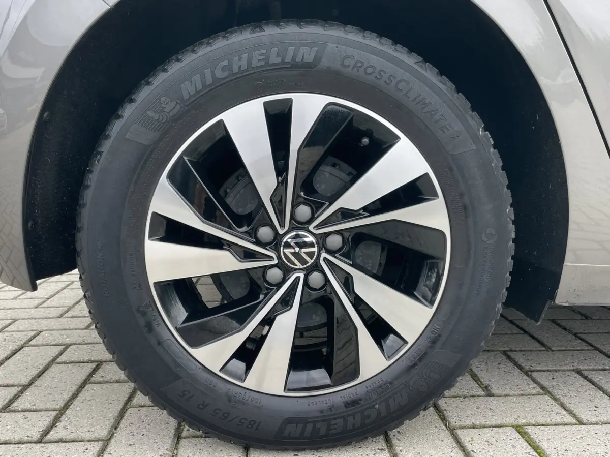 1.0 TSI Comfortline Business NAVI | CarPlay | Dealer onderhouden