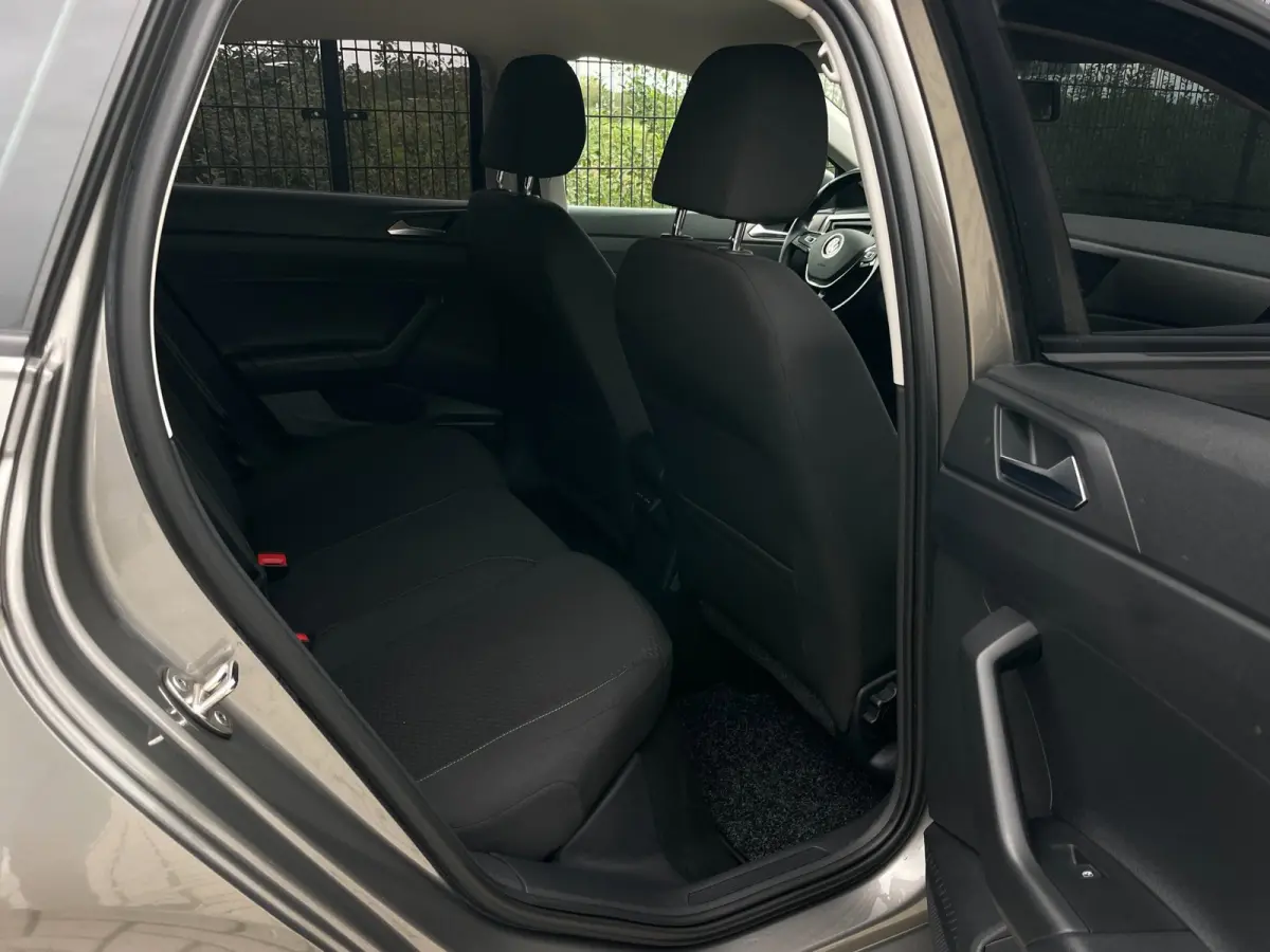 1.0 TSI Comfortline Business NAVI | CarPlay | Dealer onderhouden