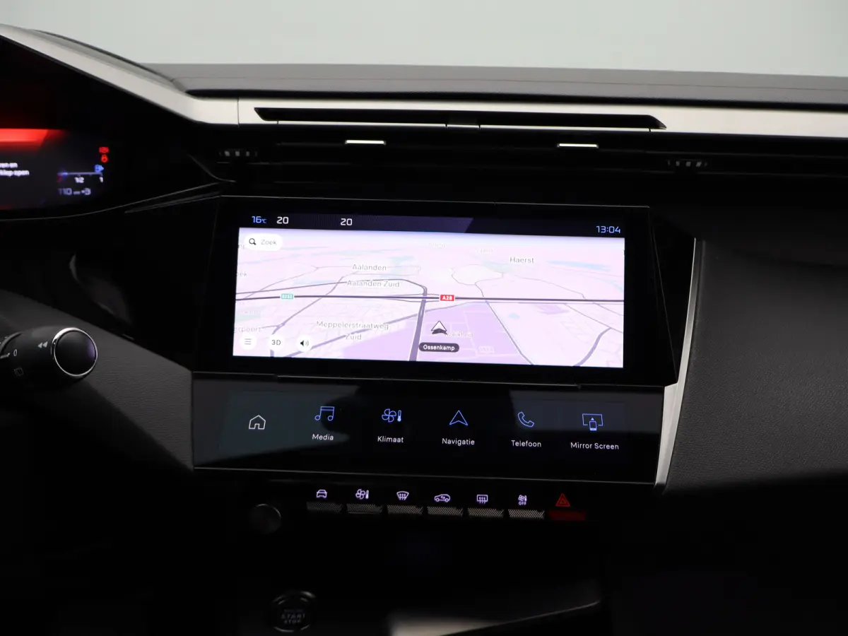 1.2 PureTech Allure EAT8 Automaat | Carplay | Camera | Cruise Control | Keyless | Navi | PDC V+A | 17" Lichtmetalen Velgen | Origineel NL
