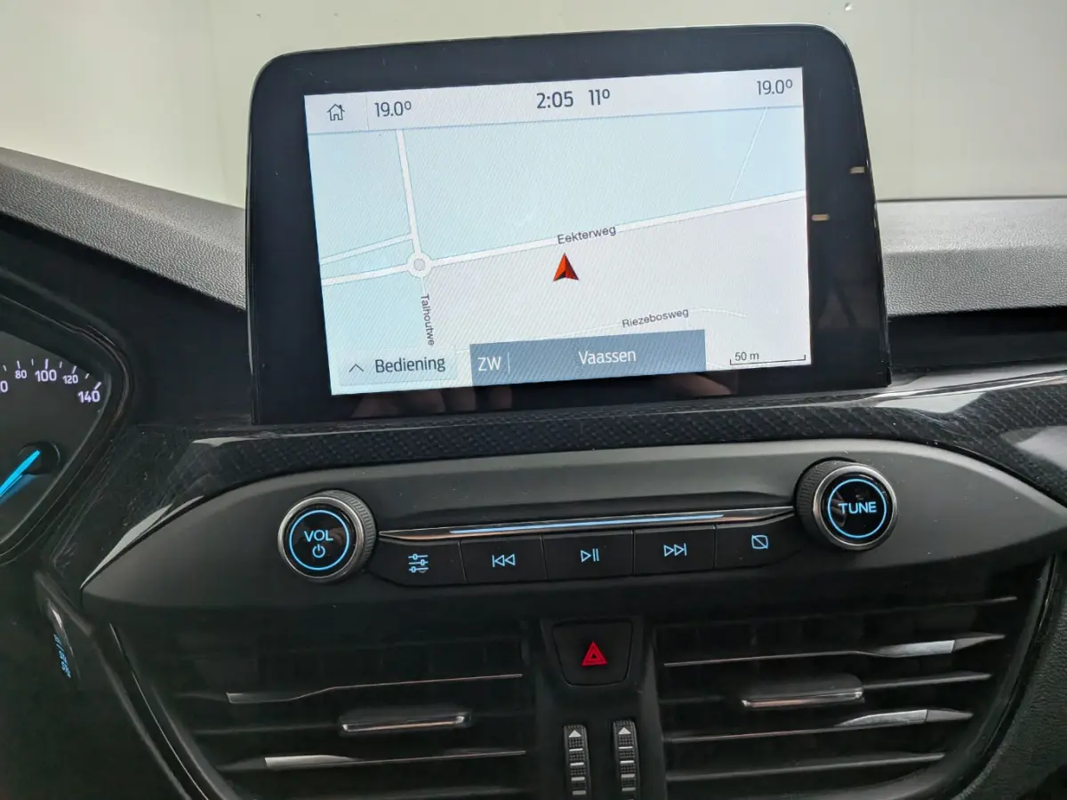 1.0 EcoBoost ST Line Business | Stoel- Stuurverwarming | Camera | FULL-Led |Keyless | Navi | Applecarplay/Android Auto | Airco | Apple Carplay/Android Auto|telefoonintegratie premium | Cruis