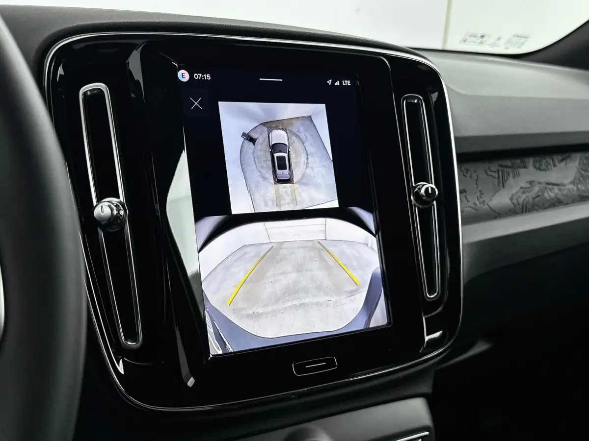 Single Motor Plus 70kWh | 19" | 360 Camera | Getint Glas | Adaptieve Cruise | BLIS | Stoel/Stuurverwarming | Warmtepomp | Keyless