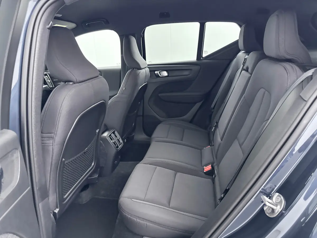 Single Motor Plus 70kWh | 19" | 360 Camera | Getint Glas | Adaptieve Cruise | BLIS | Stoel/Stuurverwarming | Warmtepomp | Keyless