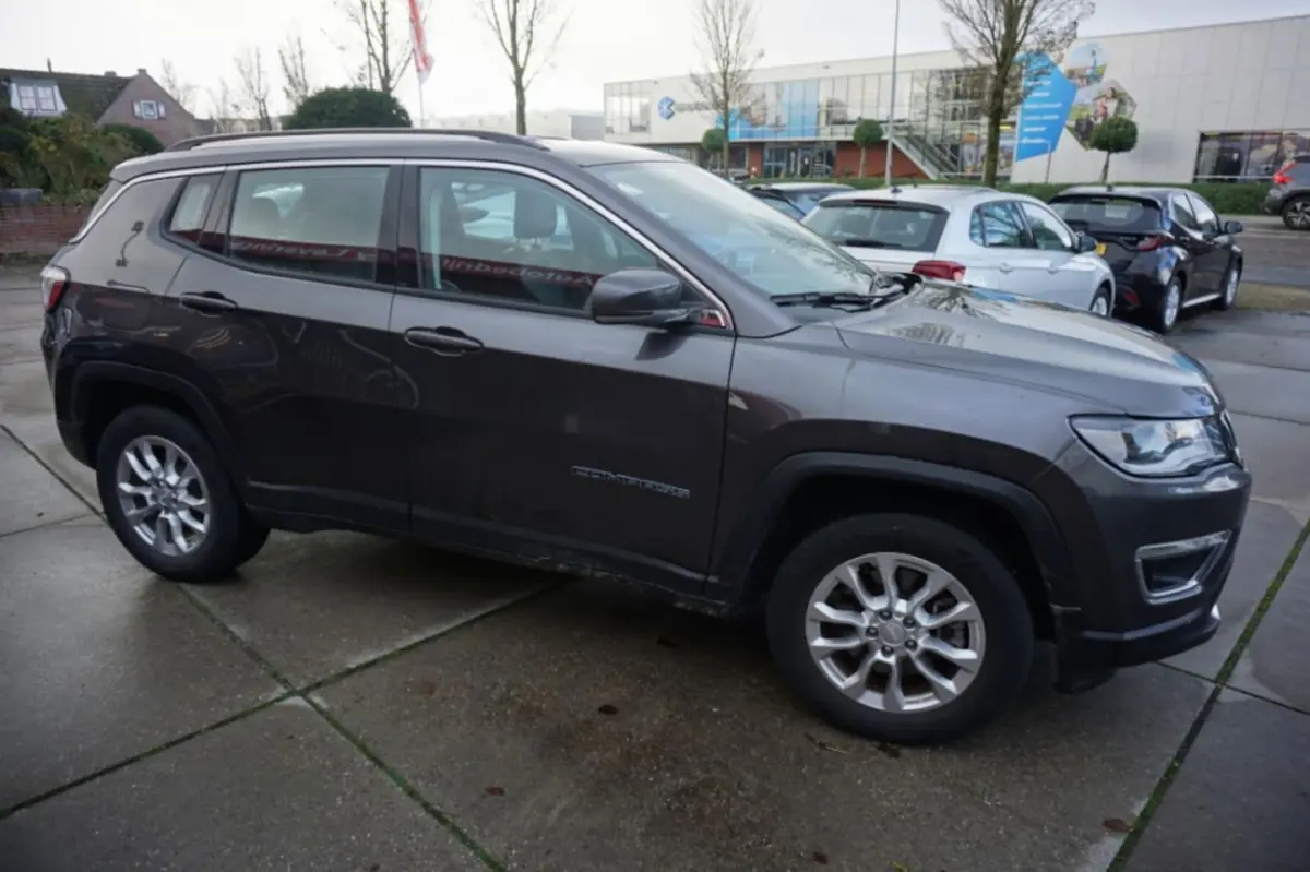 1.3T 4XE 240 pk EAWD Automaat LIMITED Business