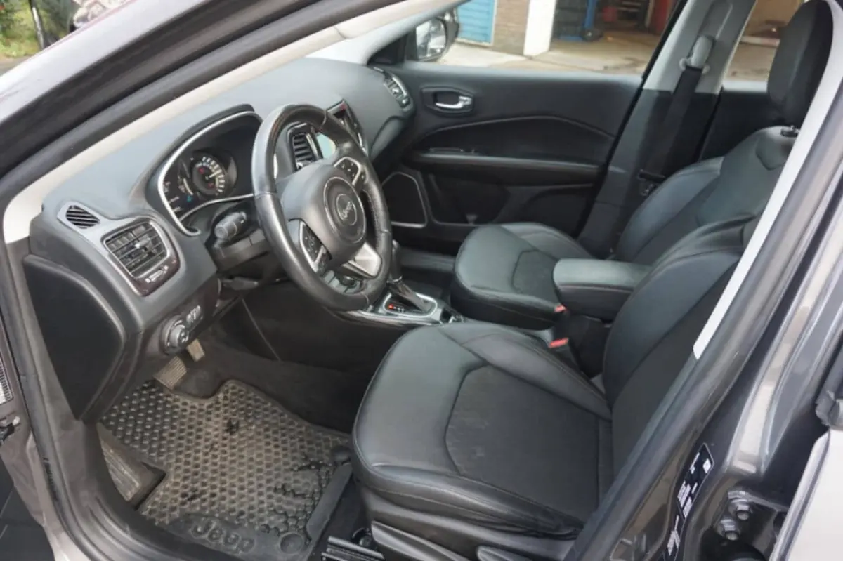1.3T 4XE 240 pk EAWD Automaat LIMITED Business