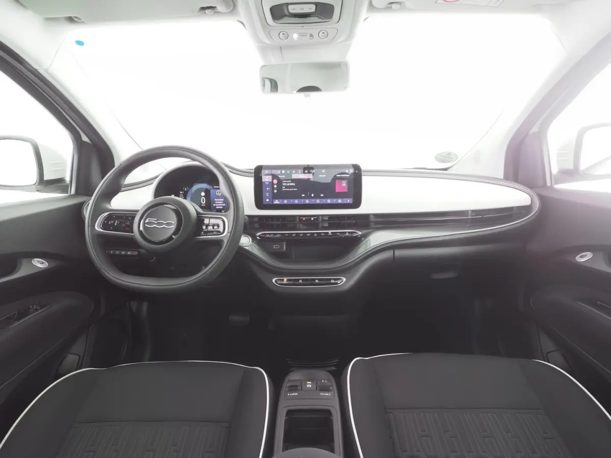 Urban Plus42 kWh | JBL Audio | Stoelverwarming | CARPLAY | PDC | CAMERA !