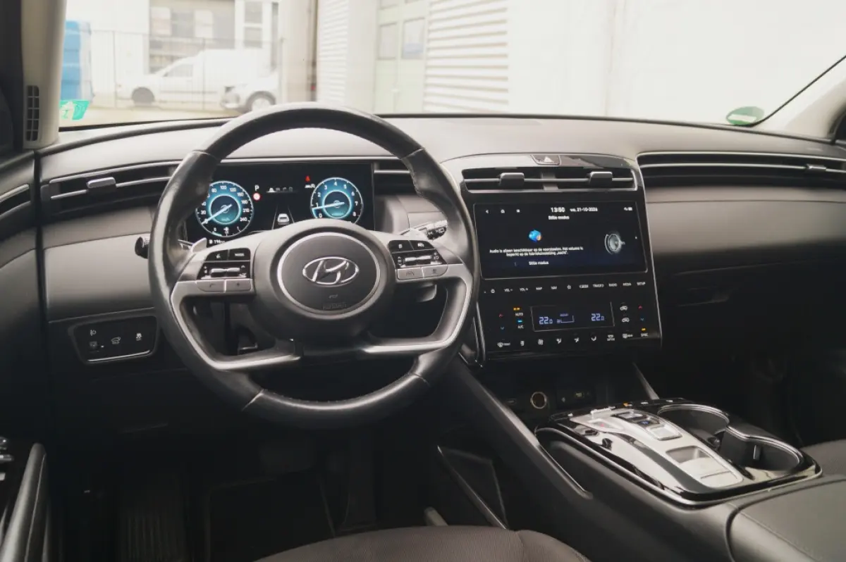 1.6 T-GDI MHEV Comfort Smart -NAVI-ECC-PDC-