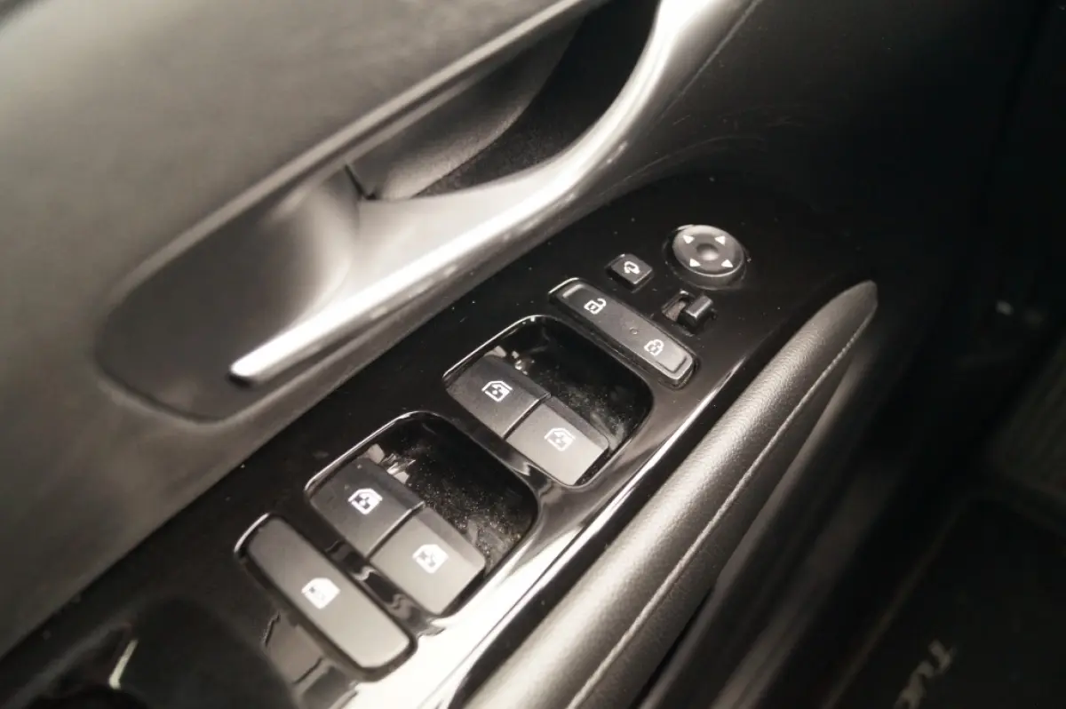 1.6 T-GDI MHEV Comfort Smart -NAVI-ECC-PDC-