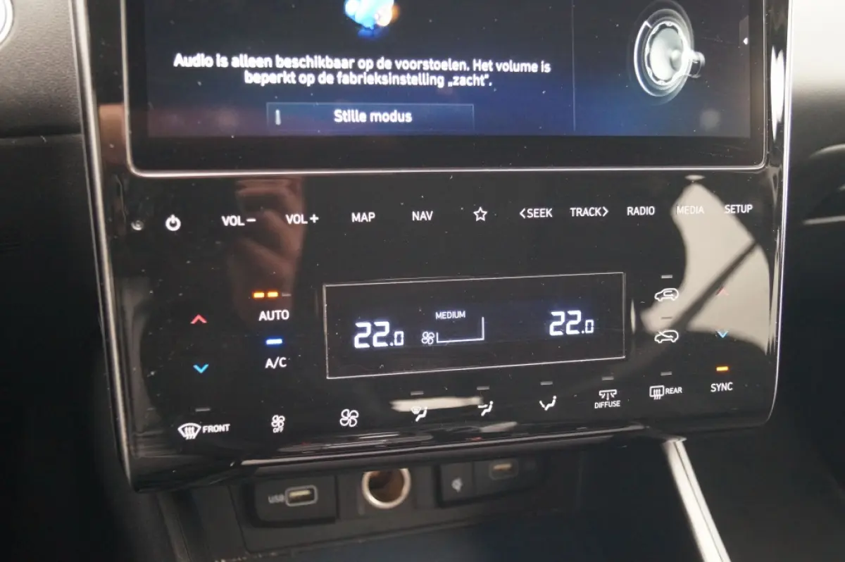 1.6 T-GDI MHEV Comfort Smart -NAVI-ECC-PDC-