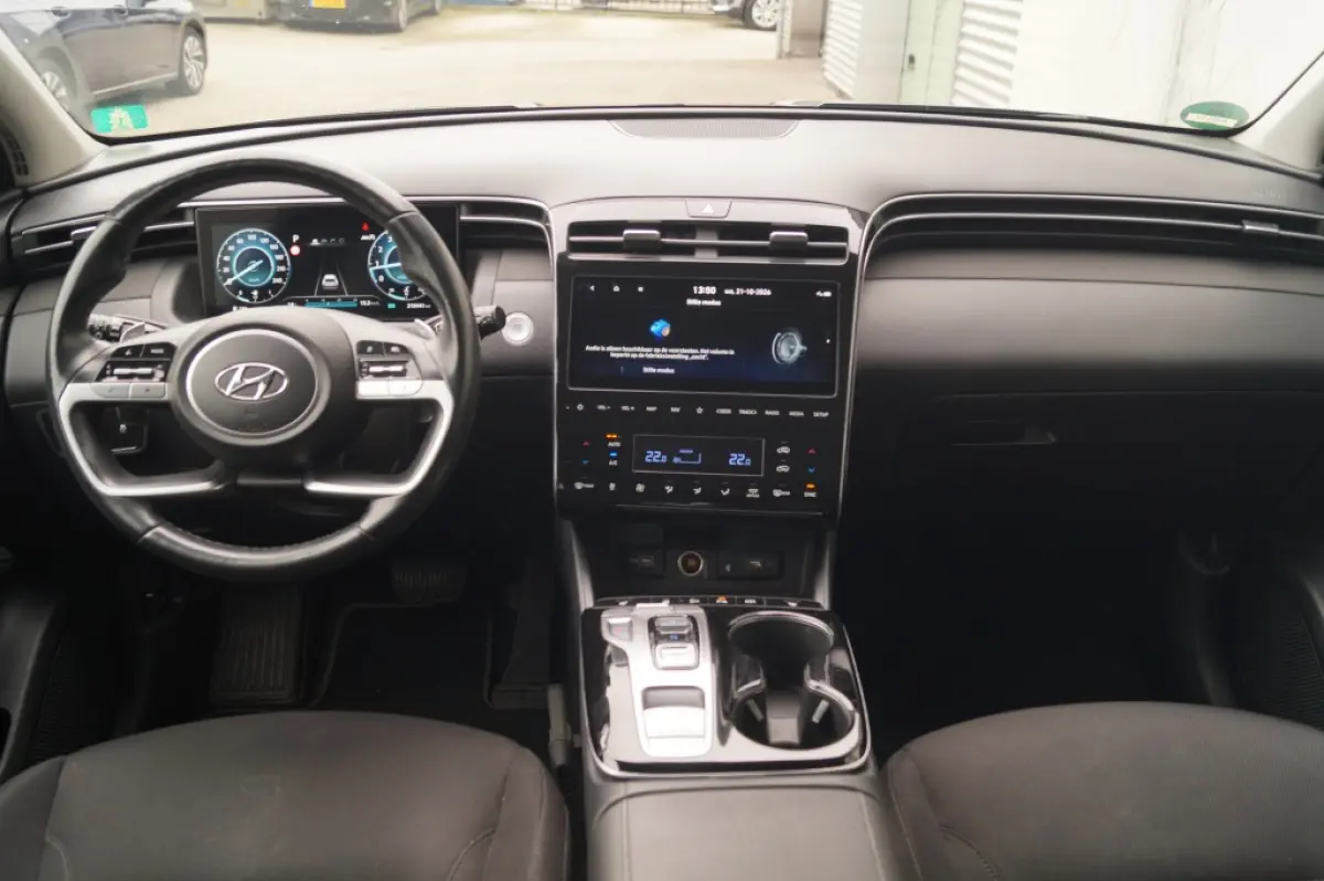 1.6 T-GDI MHEV Comfort Smart -NAVI-ECC-PDC-