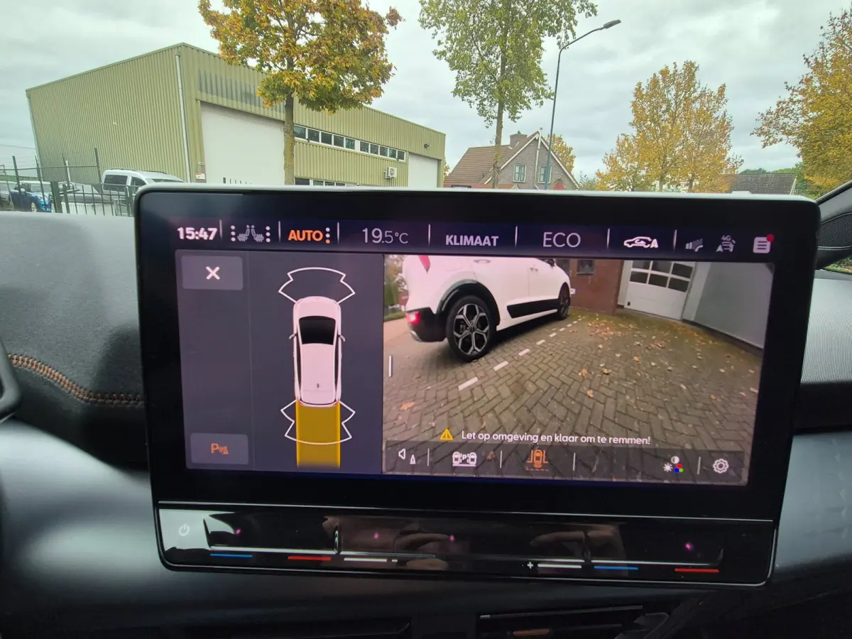 Performance One 62 kWh 94% SOH Volle optielijst Alcantara Sport Born Performance One 62 kWh