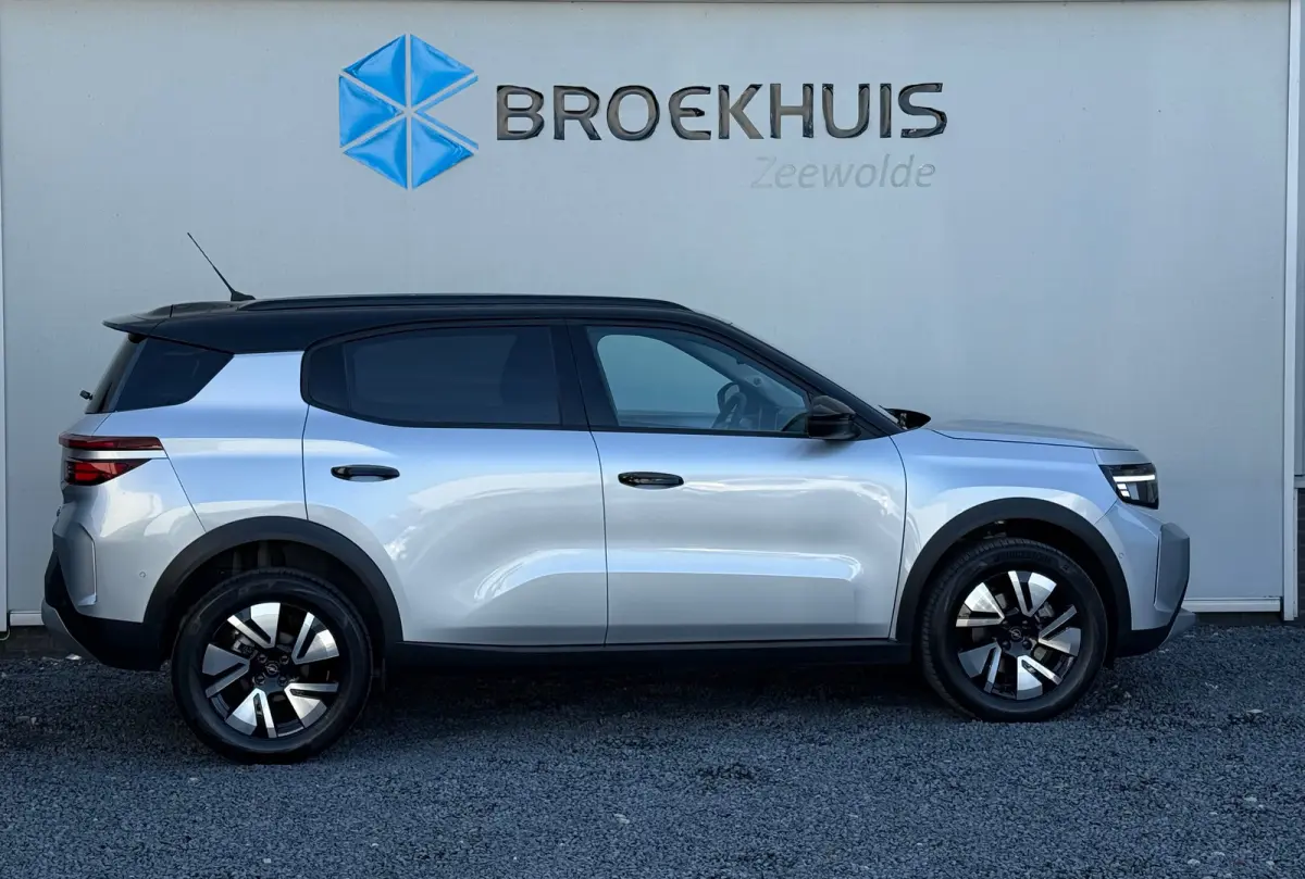 1.2 GS hybride 145pk | CAMERA ACHTER| APPLE CARPLAY/ANDROID AUTO| PARKEERSENSOREN V&A| NAVIGATIE| STOELVERWARMING