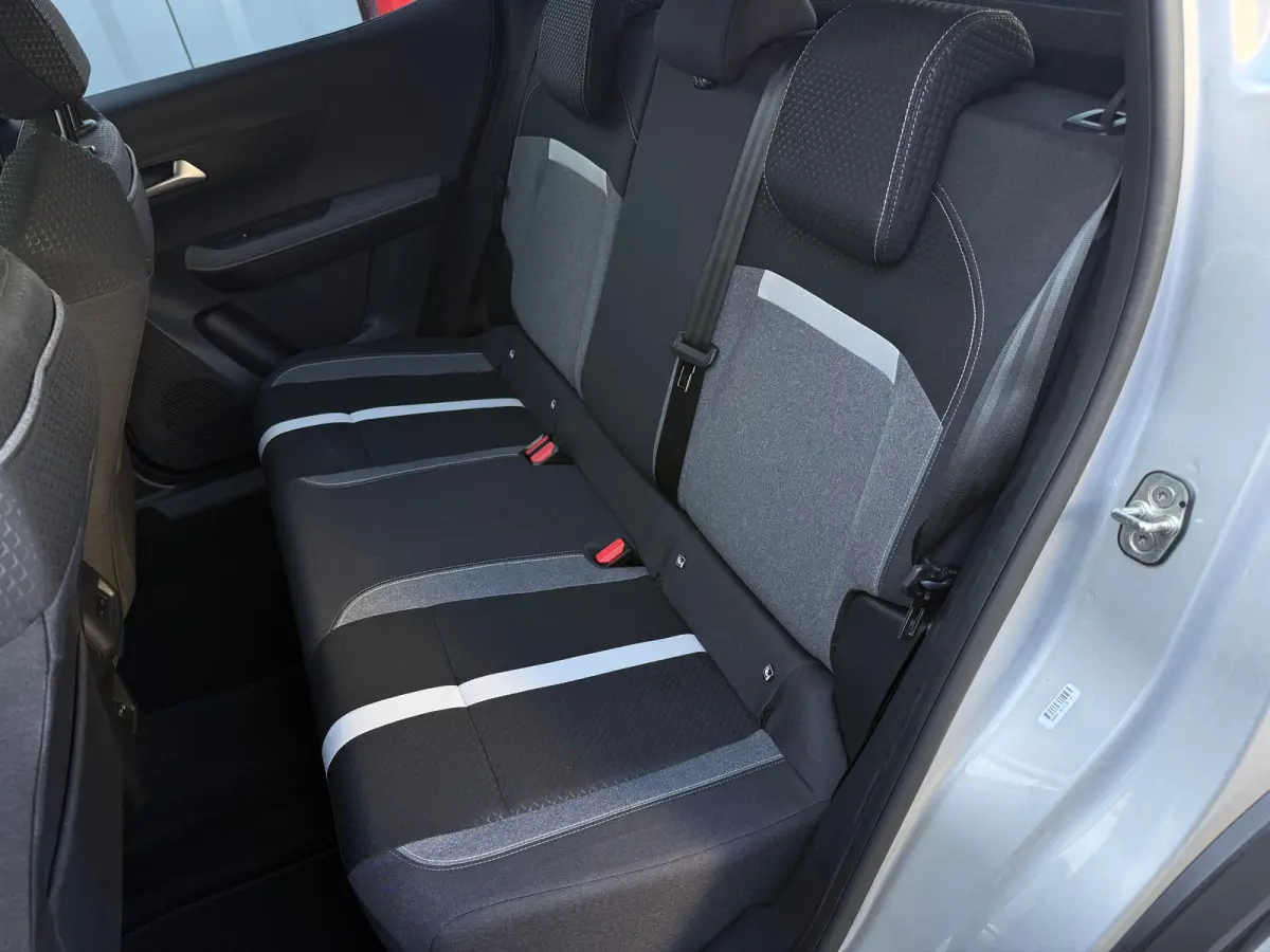 1.2 GS hybride 145pk | CAMERA ACHTER| APPLE CARPLAY/ANDROID AUTO| PARKEERSENSOREN V&A| NAVIGATIE| STOELVERWARMING