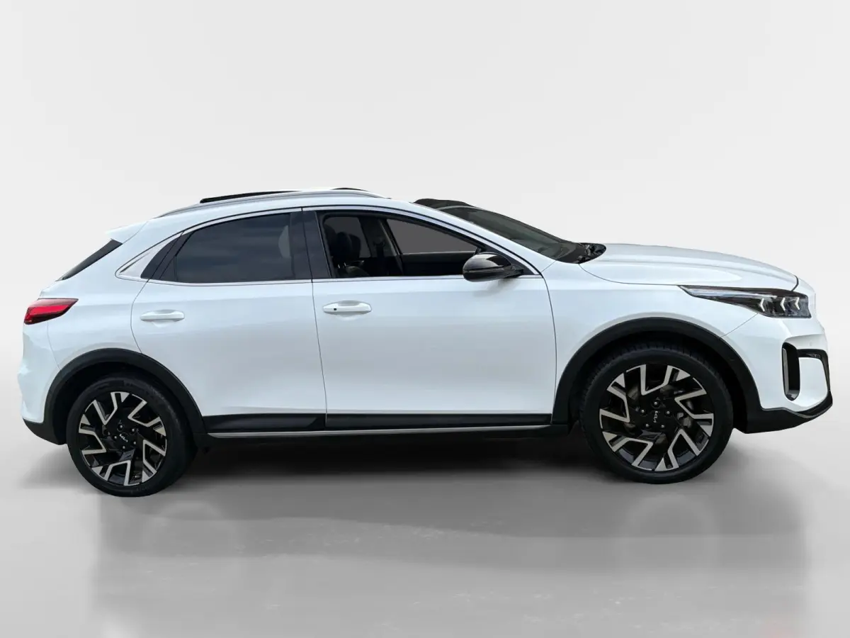 1.6 GDi PHEV DynamicPlusLine | Panoramadak | Camera | Stoel/Stuurverwarming | Apple Carplay/Android Auto | Adaptieve Cruise Control | Lichtmetalen Velgen |