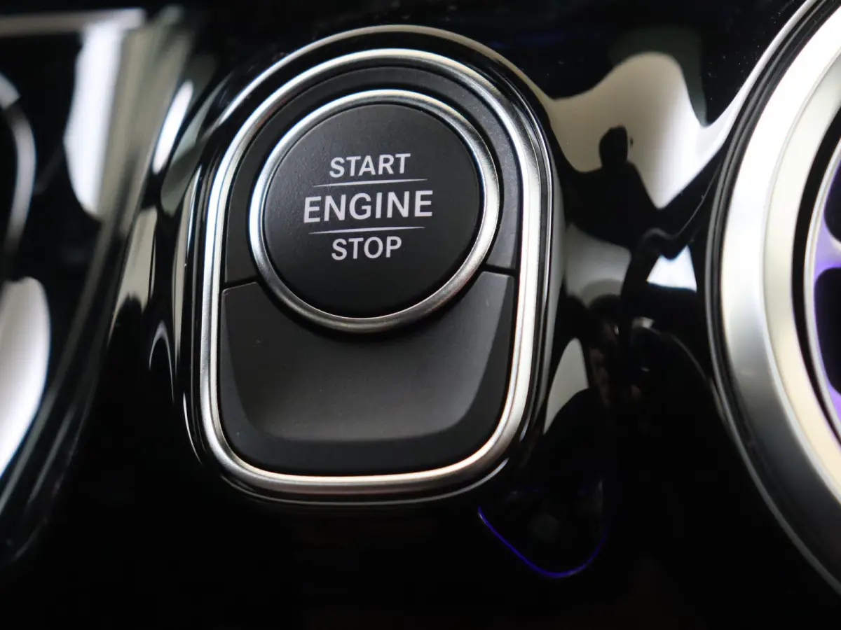 250 e Business Solution AMG /Panoramadak /Night-pakket /8.142 KM!