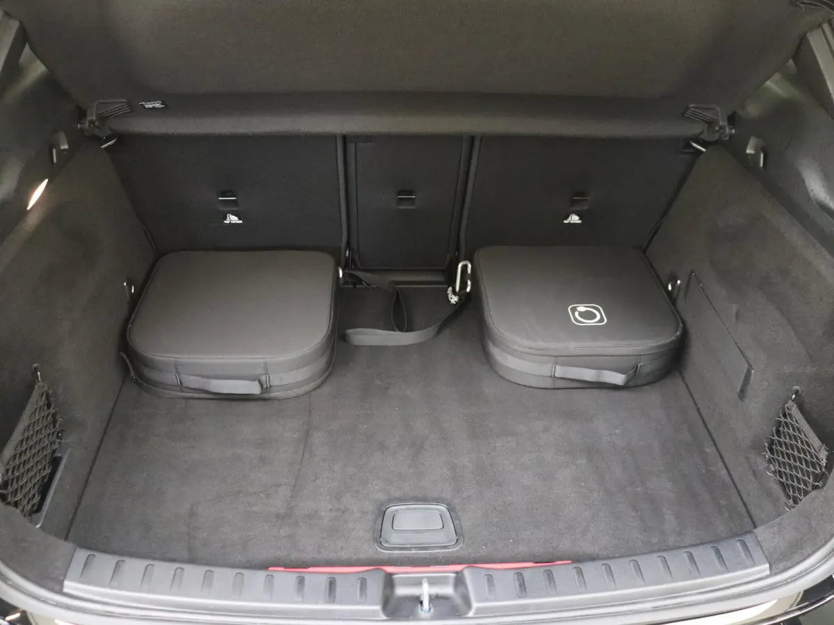 250 e Business Solution AMG /Panoramadak /Night-pakket /8.142 KM!
